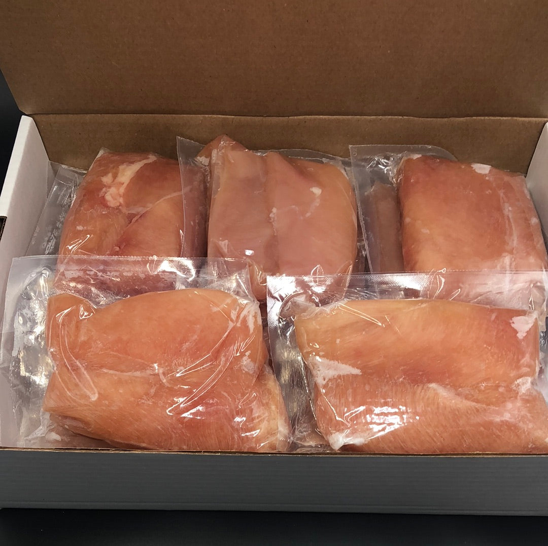 CHICKEN BREAST, BONELESS AND SKINLESS (40 LBS)